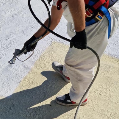 Polyurethane waterproofing and thermal insulation